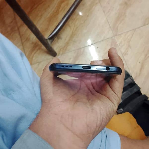 oppo F15 all good 10/10 condition 5