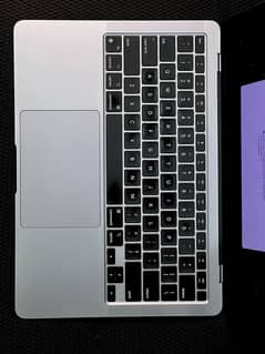 Macbook air M1 8ram/256gb