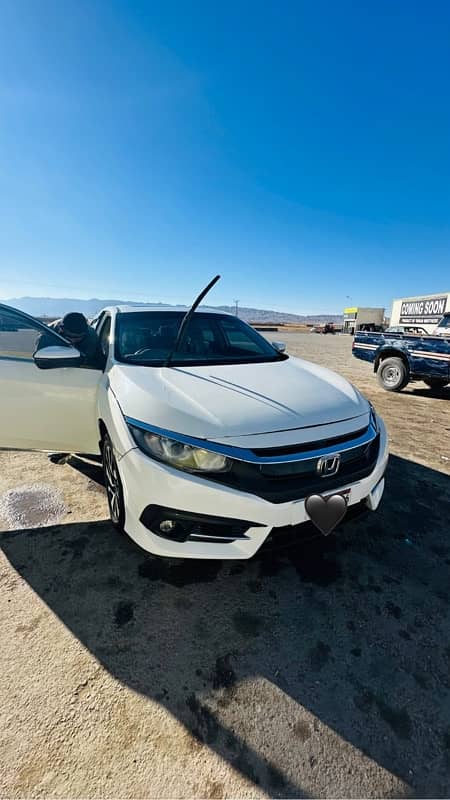 Honda Civic Oriel 2017 0