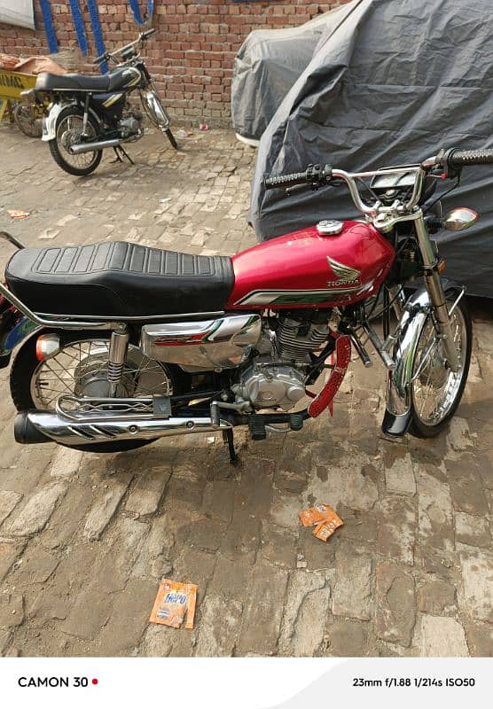 Honda 125 self start 1