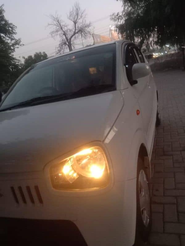 Suzuki Alto 2022 4