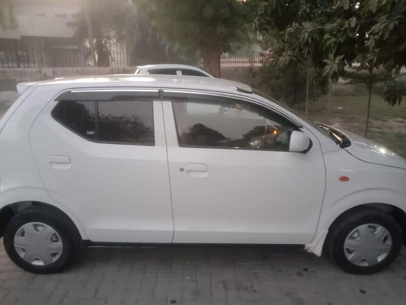 Suzuki Alto 2022 9