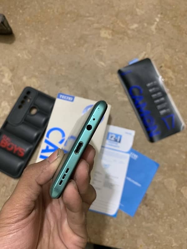 tacno camon 17 6/128GB 5000mh battery with box 7