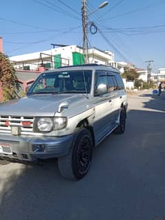 Mitsubishi Pajero 1998