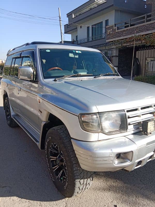 Mitsubishi Pajero 1998 1