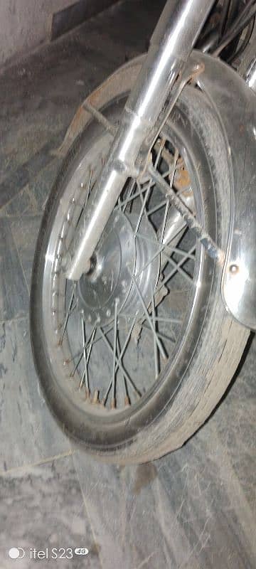 HONDA 125 AK DAM SAF CONDITION GUJRRAWALA number 9