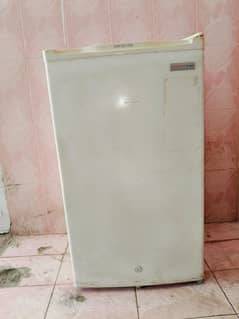 changruba fridge room size all okay good condition/0312/4645208/