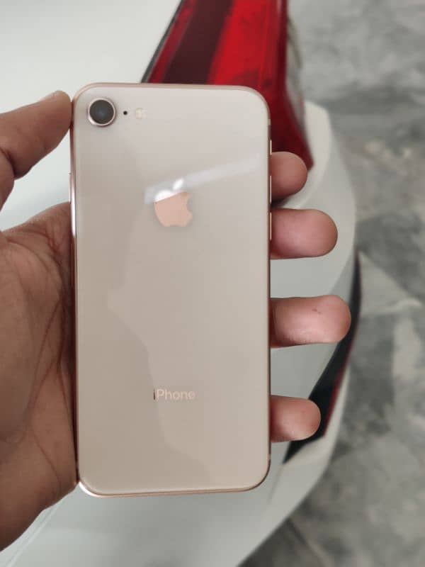 iPhone 8 non pta 1