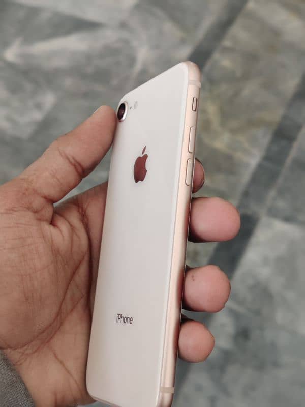 iPhone 8 non pta 6