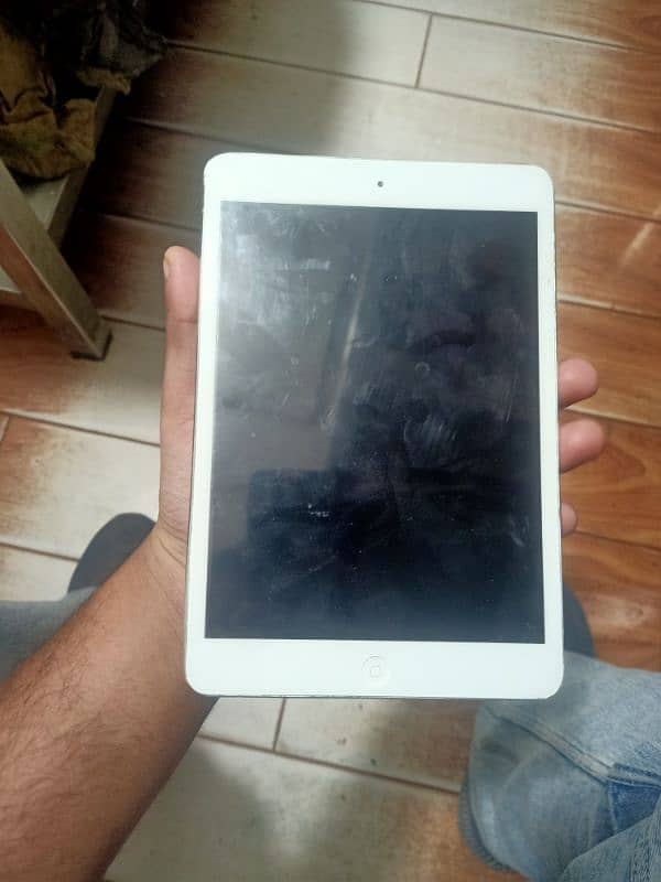 ipad 64gb hai condition see 6