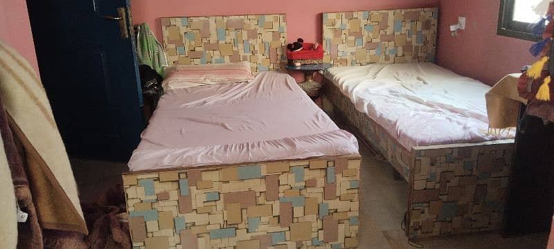 single bed without mattress 0