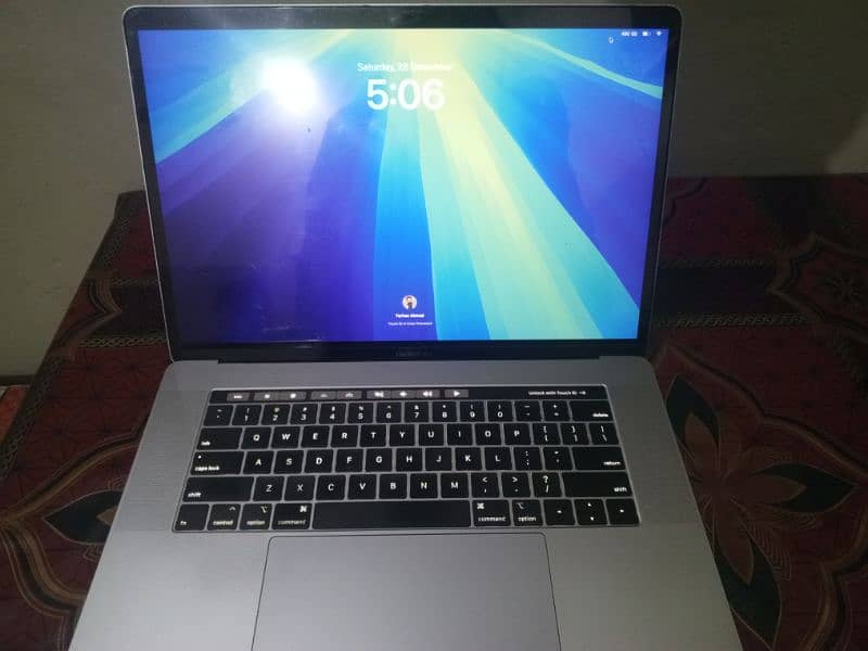 MacBook 2019 1