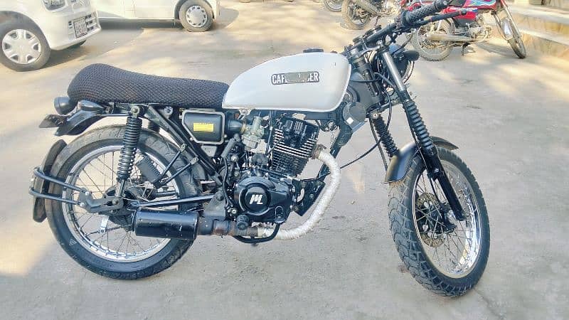 Cafe Racer Genuine Imported 195cc 6