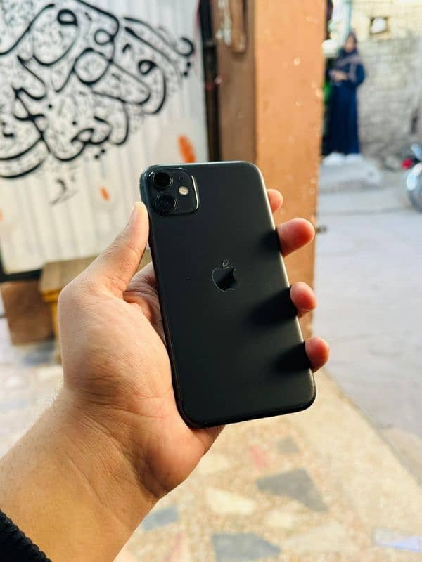 iphone 11 64GB Non PTA Waterpack 0