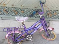 12 Number cycle For sale in Good condition.