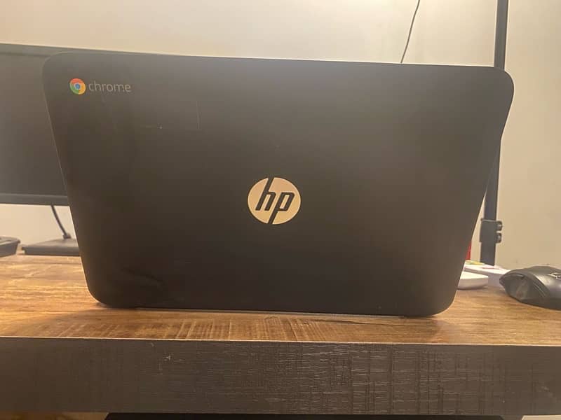 Chromebook very good condition 1