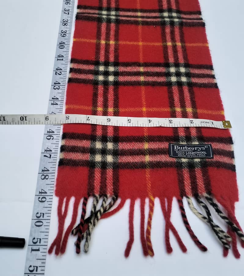 Burberrys London Red Tartan 100% Lambswool Scarf Made in England Vint 2