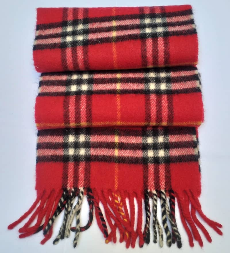 Burberrys London Red Tartan 100% Lambswool Scarf Made in England Vint 6