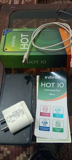 Infinfix hot 10 4/64 condition 10/10 original charger and box