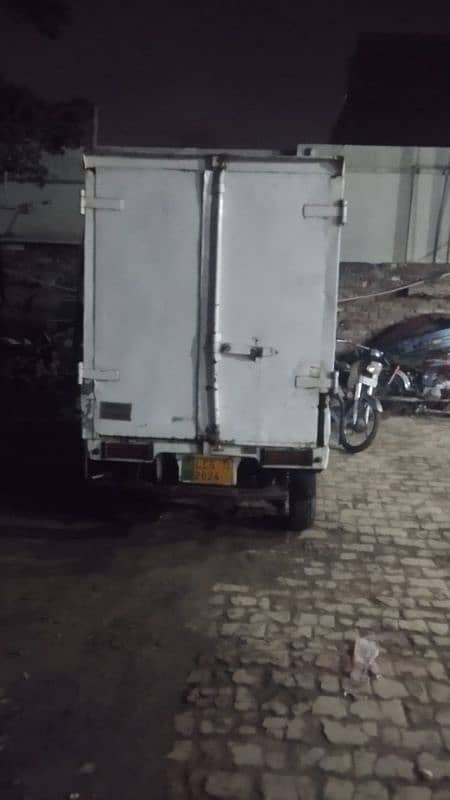 suzuki ravi back container for sale 1