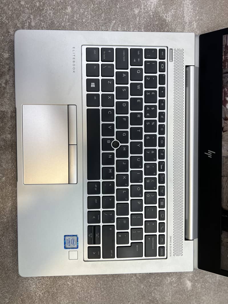 HP Elitebook 830 G6 i5-8th 8/256 slim laptop for sale 2