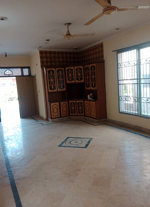 10 Marla lower portion for rent in saddar PAF officer colony 6