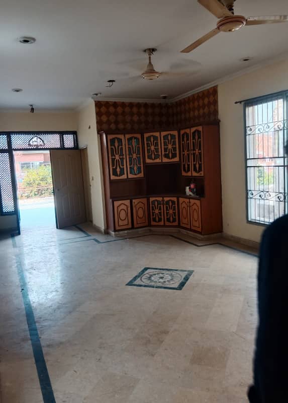 10 Marla lower portion for rent in saddar PAF officer colony 7