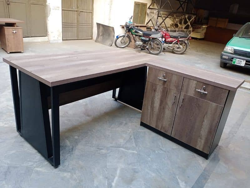 Office table/Executive table/office furniture 13