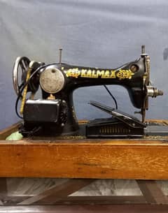 kalmax Sewing Machine 9/10 condition with mortar