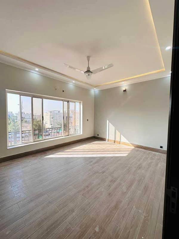 very Prime Located 3 Bed Tiles Flooring Portion Available For Rent in Gulraiz 3