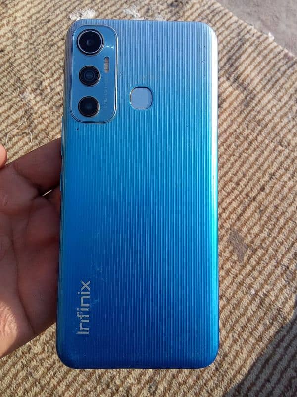 Infinix Hot 11 0