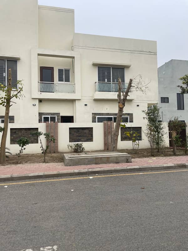 8 Marla House For Sale in Phase 2 Bahria Orchard LAHORE 2