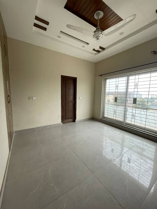 8 Marla House For Sale in Phase 2 Bahria Orchard LAHORE 6