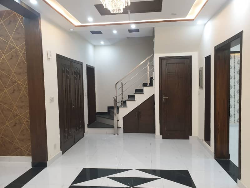 5 Marla Modern Elevation New House For Sale In Phase 2 Bahria Orchard Lahore. 4