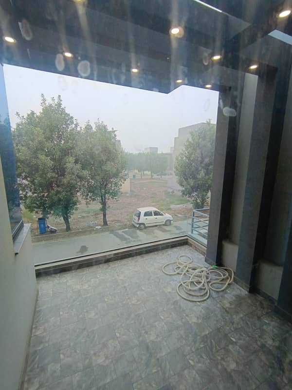 5 Marla House For Sale in Phase 2 Bahria Orchard Lahore Pakistan . 19