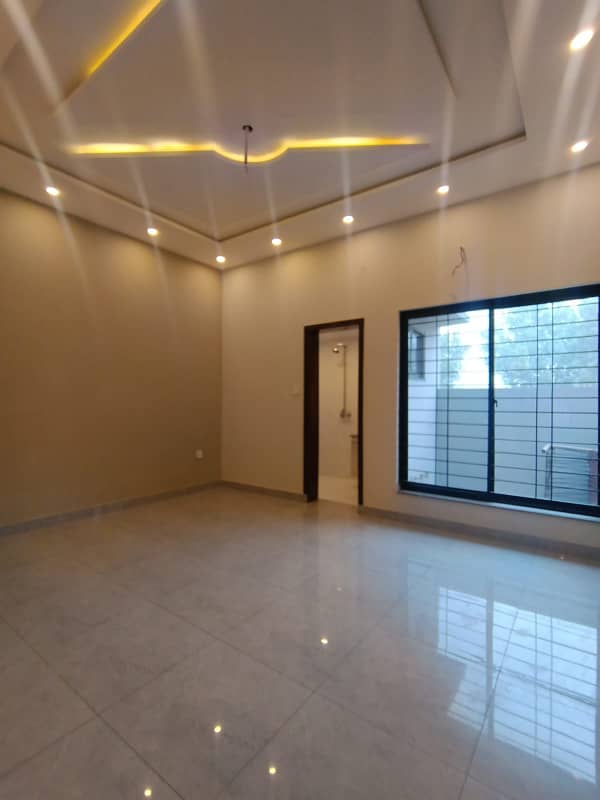 5 Marla House For Sale in Phase 2 Bahria Orchard Lahore Pakistan . 21