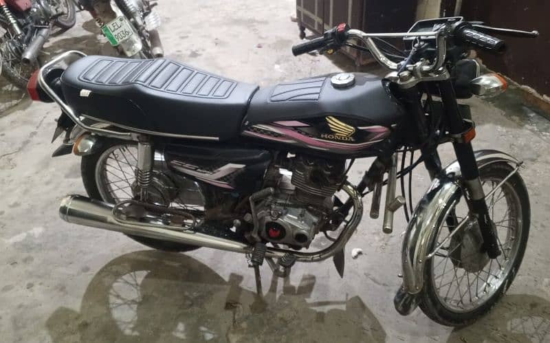 Honda 125 1988 Model 03000027449 4