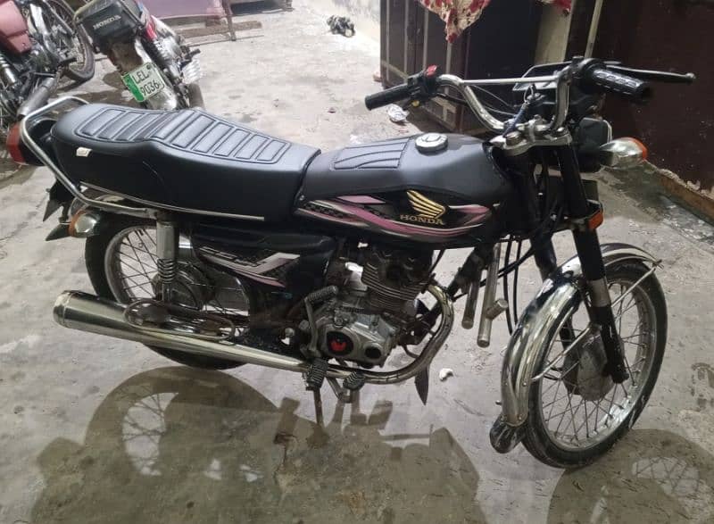 Honda 125 1988 Model 03000027449 6