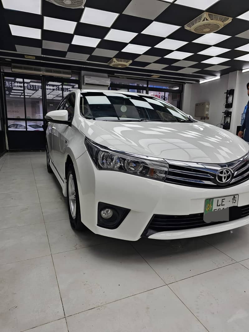 Toyota Corolla Altis Grande 2015 Model Excellent Condition 1