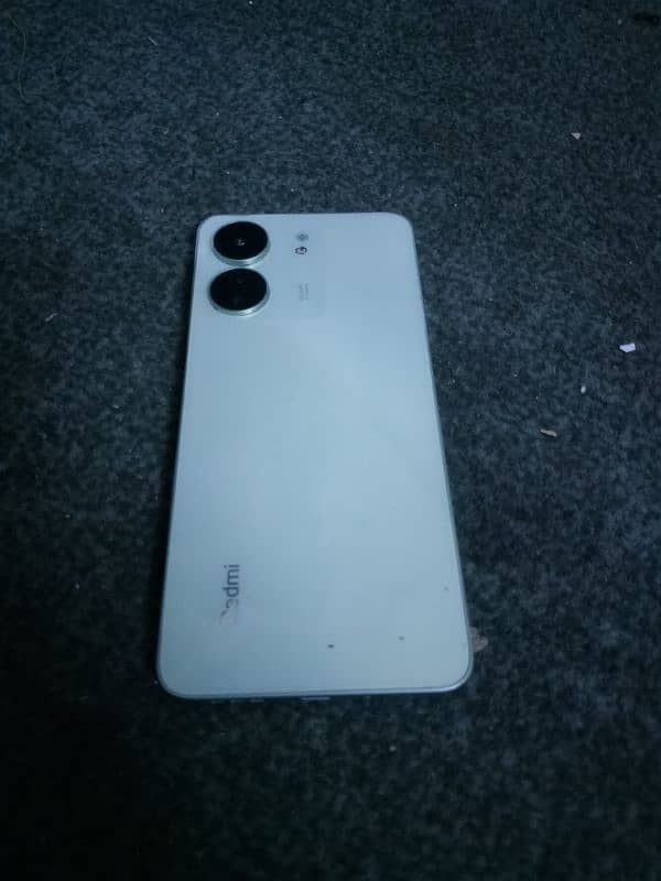 REDMI 13C GREAT CONDITION URGENT SALE ONLY MOBILE WITH CNIC COPY 4