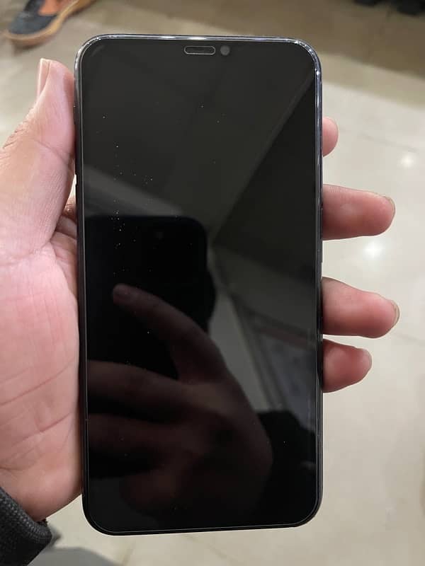 iphone 11 pro max 256 with box no open no repair All ok 5