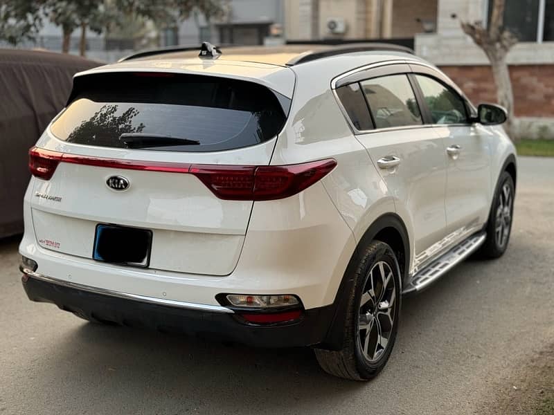 KIA Sportage 2023 FWD 3