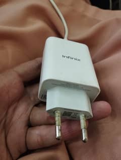 Infinix 33 watt orignal charger+cable