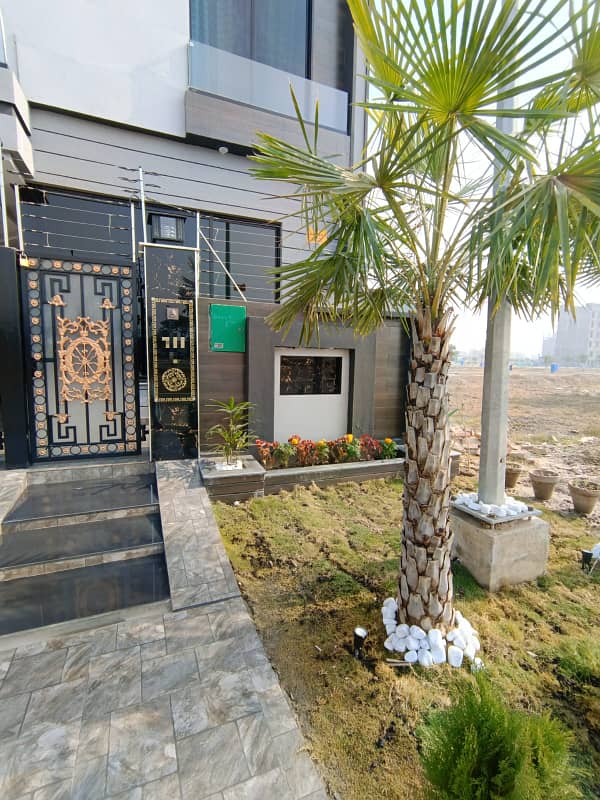 5 Marla Fully Furnished Newly Built House For Sale in Phase 2 Bahria Orchard Lahore Pakistan . 2