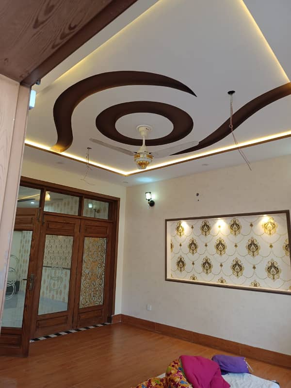 Low Budget 10 Marla House For Sale in Central Block Phase 1 Bahria Orchard Lahore Pakistan. 8