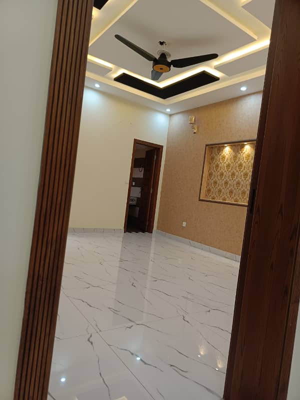 Low Budget 10 Marla House For Sale in Central Block Phase 1 Bahria Orchard Lahore Pakistan. 11