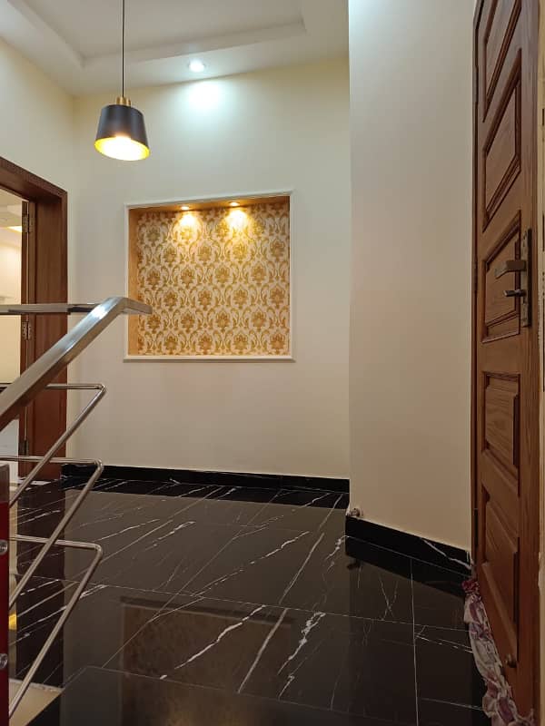 Low Budget 10 Marla House For Sale in Central Block Phase 1 Bahria Orchard Lahore Pakistan. 31