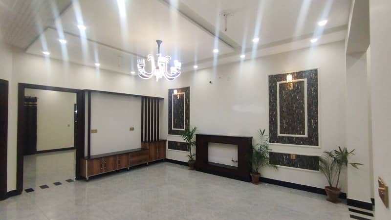 Facing Park sale The Ideally Located House For An Incredible Price Of Pkr Rs. 27000000 8