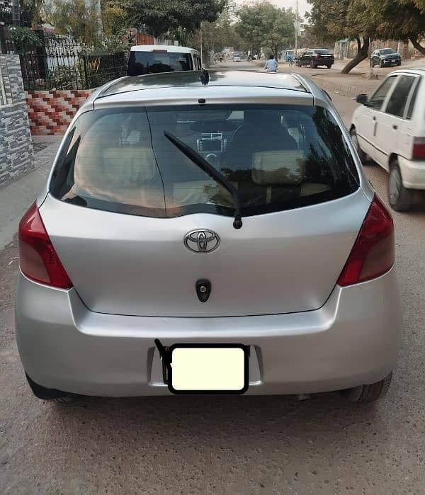 Toyota Vitz 2005 6