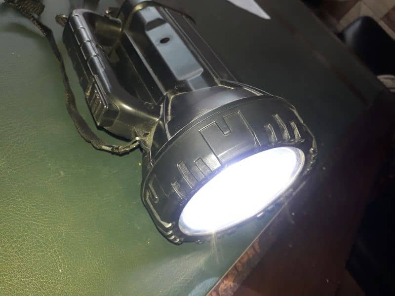 LED Rechargeable Searchlight 0